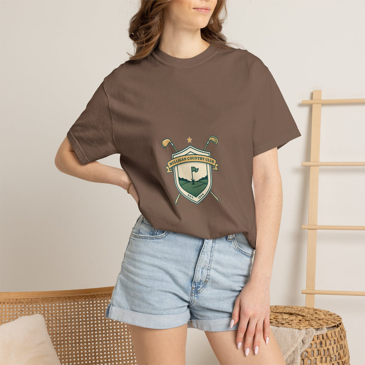 Mulligan Country Club — Golf Crest Tee